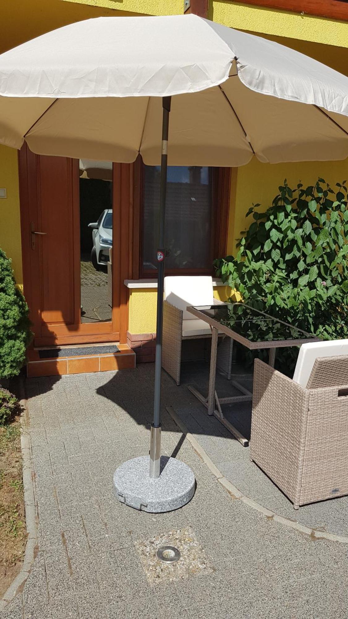 Okker Apartman Gyula Exterior foto